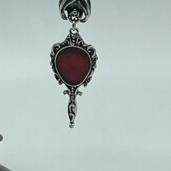 Mirror Mirror🪞Earrings - Picture 3 of 9